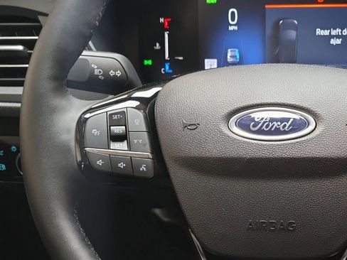 New 2026 Ford Escape SE w/ Class II Trailer Tow Package image 19