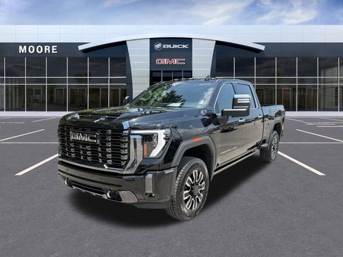 Used 2024 GMC Sierra 2500 Denali Ultimate AWD/4WD image 7