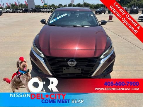 Used 2025 Nissan Altima 2.5 SV FWD image 8