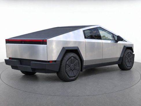 Used 2024 Tesla Cybertruck Cyberbeast AWD/4WD image 7