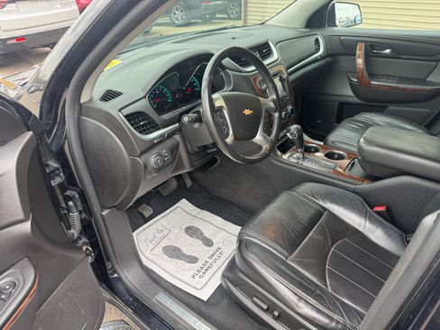 Used 2014 Chevrolet Traverse LTZ w/ LPO, 'HIT The Road' Package image 10