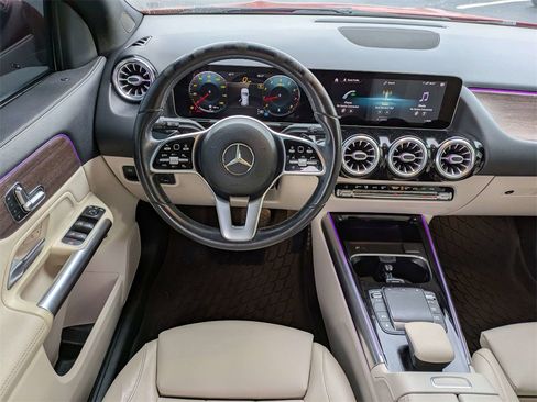 Used 2021 Mercedes-Benz GLA 250 image 17