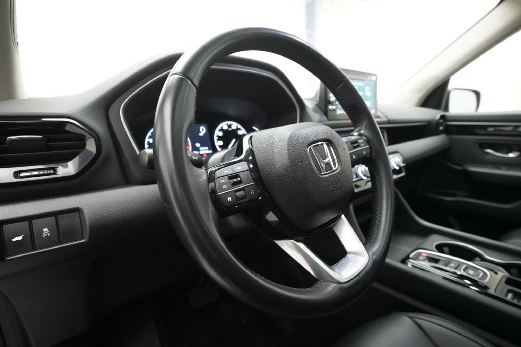 Used 2023 Honda Pilot Touring image 8