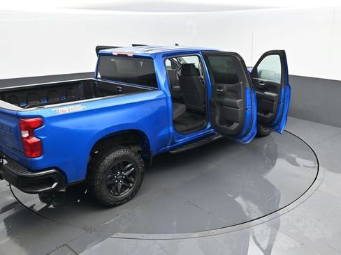 Used 2024 Chevrolet Silverado 1500 Custom Trail Boss w/ LPO, Dark Essentials Package AWD/4WD image 23