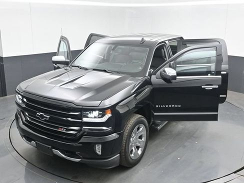 Used 2018 Chevrolet Silverado 1500 LTZ Z71 w/ LTZ Plus Package AWD/4WD image 47