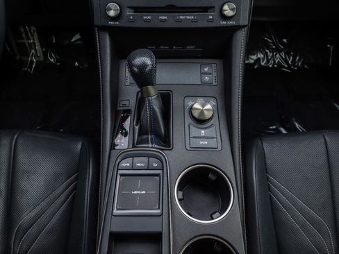 Used 2016 Lexus RC F image 29