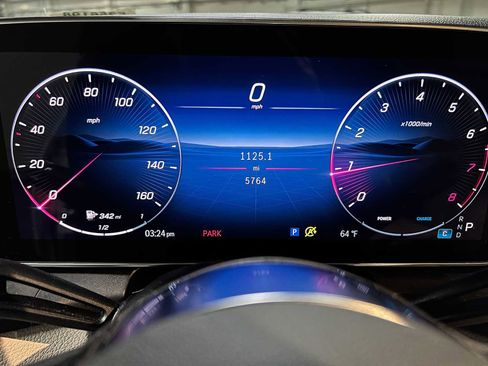 Certified 2025 Mercedes-Benz GLC 300 image 28