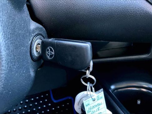 Used 2018 Toyota C-HR XLE image 13