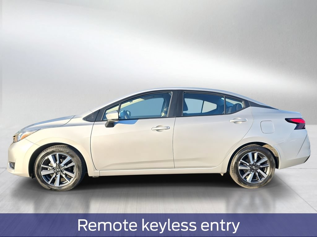 Used 2024 Nissan Versa SV FWD image 3