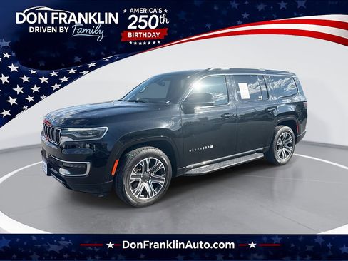 Used 2023 Jeep Wagoneer Series II AWD/4WD image 1
