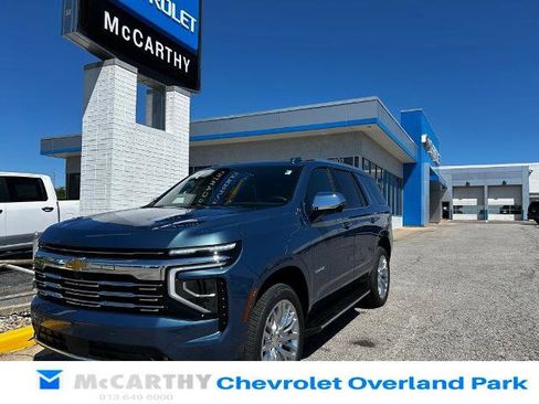 New 2026 Chevrolet Tahoe Premier w/ Sun And Tow Package AWD/4WD image 1