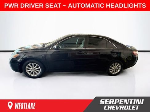 Used 2009 Toyota Camry LE FWD image 9