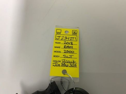 Used 2018 RAM 2500 SLT image 34