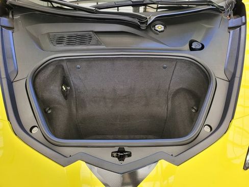 Used 2023 Chevrolet Corvette Stingray Preferred Conv w/ Z51 Performance Package RWD image 34