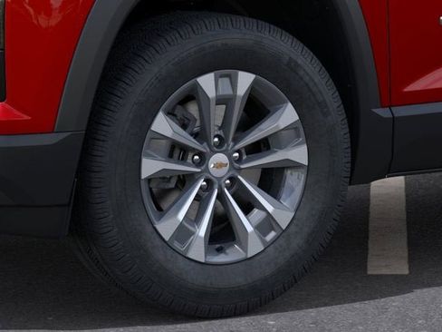 New 2026 Chevrolet Equinox LT w/ Convenience Package II AWD/4WD image 9