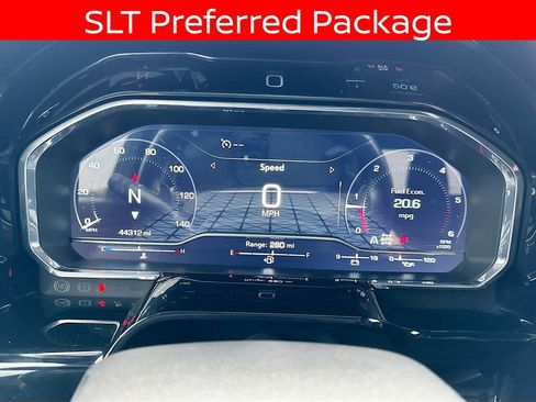 Used 2022 GMC Sierra 1500 SLT image 11