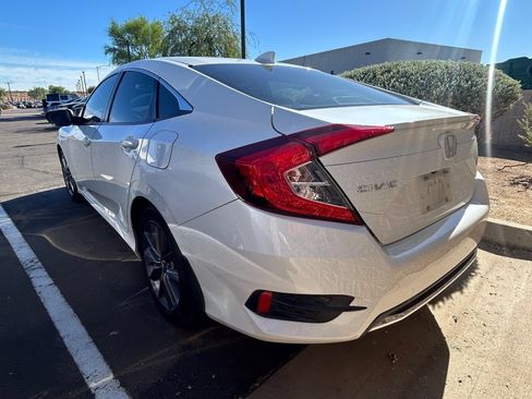 Used 2019 Honda Civic EX image 3