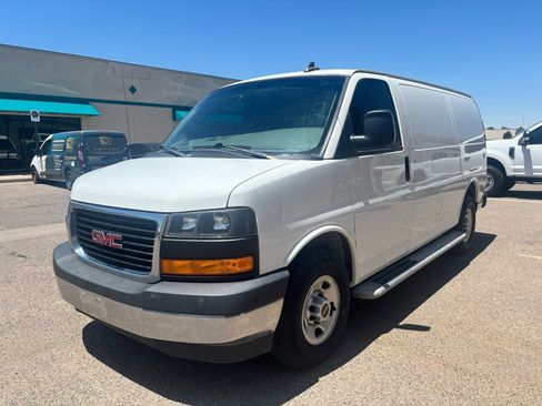 Used 2020 GMC Savana 2500 w/ Driver Convenience Package RWD image 7