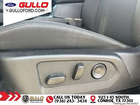 Used 2025 Chevrolet Colorado LT w/ Advanced Trailering Package RWD image 22