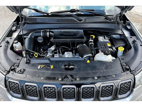 Used 2023 Jeep Compass Limited AWD/4WD image 53