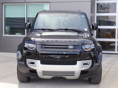 Certified 2025 Land Rover Defender 110 S AWD/4WD image 2