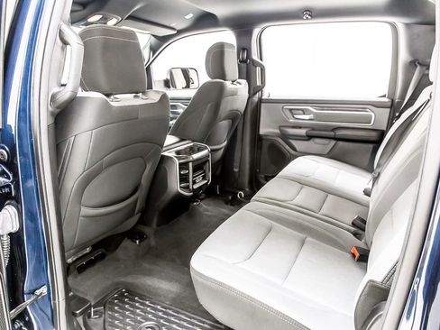 Used 2022 RAM 1500 Big Horn AWD/4WD image 31