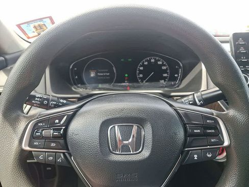 Used 2020 Honda Accord EX image 16
