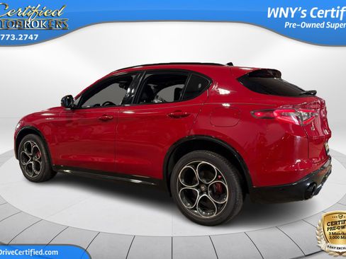 Used 2025 Alfa Romeo Stelvio Sprint w/ Veloce Package image 8