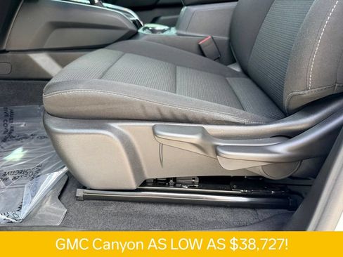 Used 2024 GMC Canyon Elevation w/ Trailering Package AWD/4WD image 16