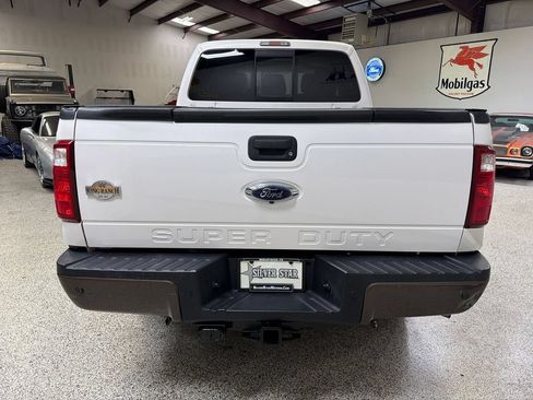 Used 2015 Ford F250 King Ranch w/ FX4 Off-Road Package AWD/4WD image 6