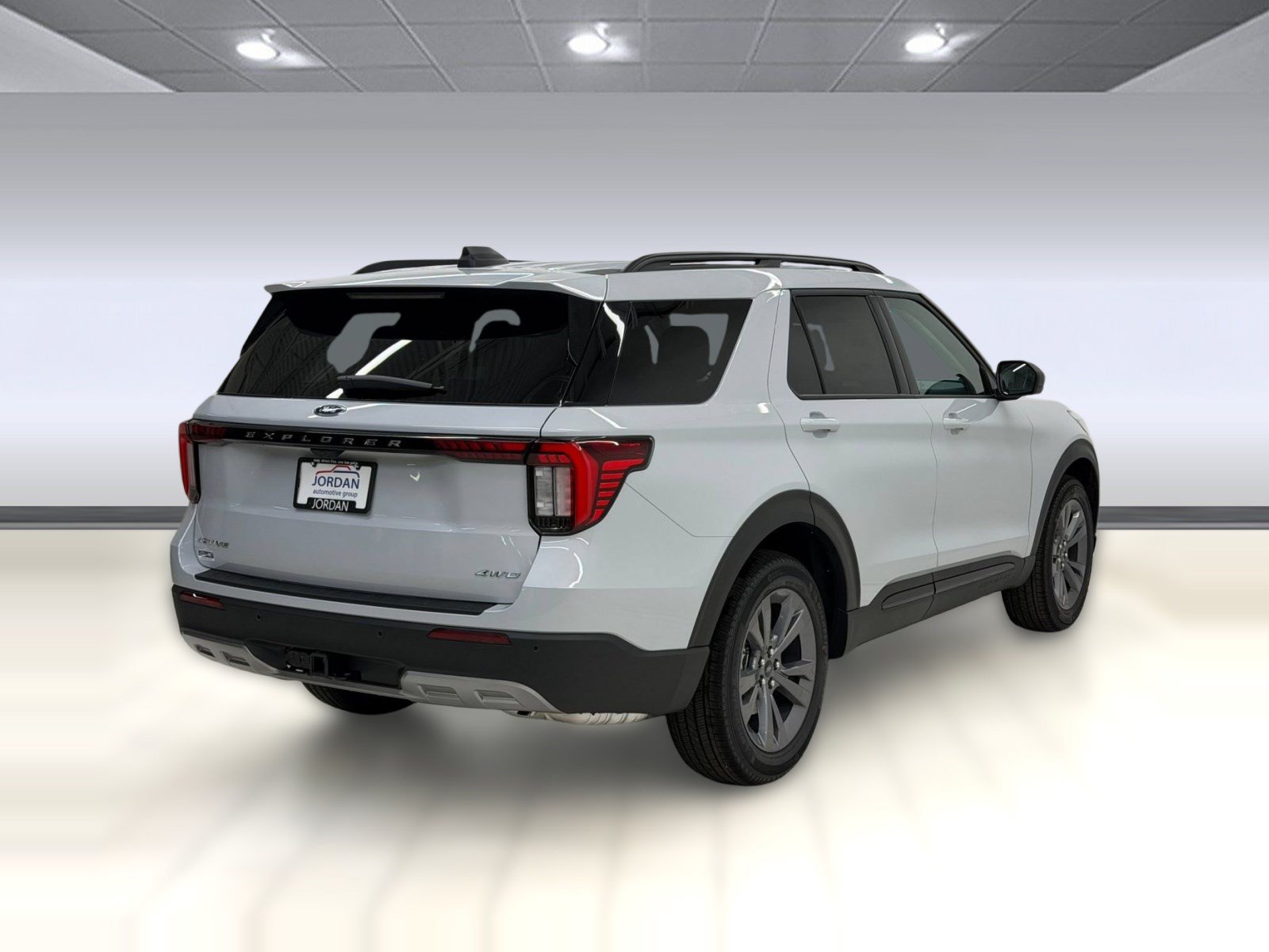 New 2026 Ford Explorer Active w/ Active Comfort Package AWD/4WD image 7