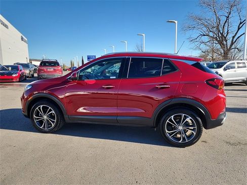 Used 2021 Buick Encore GX Essence w/ Advanced Technology Package image 7