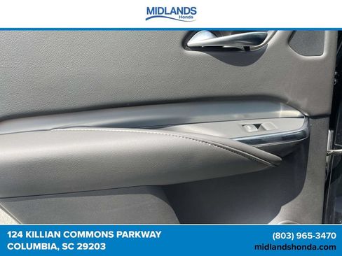 Used 2023 Cadillac XT4 Premium Luxury w/ Cold Weather Package AWD/4WD image 13