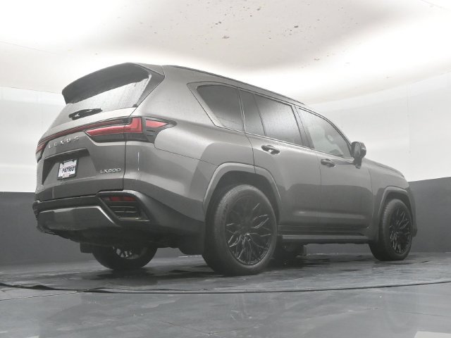 Used 2026 Lexus LX 600 4WD w/ Appearance Package image 51