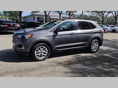 Used 2024 Ford Edge SEL image 23