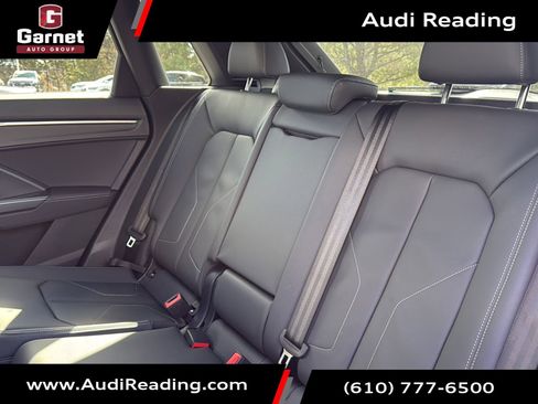 New 2025 Audi Q3 2.0T Premium image 10