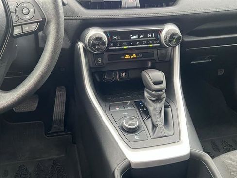 Certified 2023 Toyota RAV4 AWD Hybrid image 19