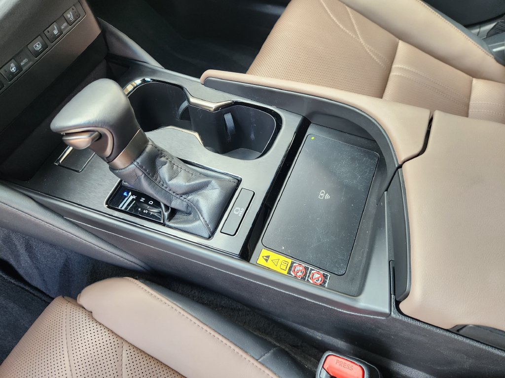 Certified 2023 Lexus ES 350 Ultra Luxury w/ Accessory Package (Z2) FWD image 19