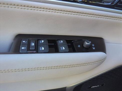New 2026 Jeep Grand Wagoneer 2WD image 16