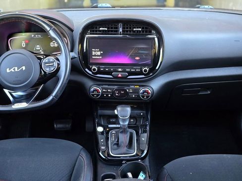 Used 2023 Kia Soul GT-Line w/ GT-Line Technology Package FWD image 18