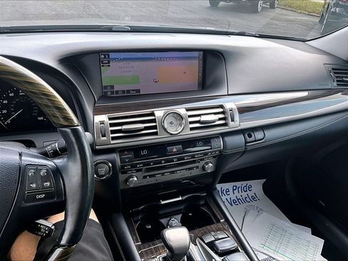 Used 2016 Lexus LS 460 AWD w/ Comfort Package image 30