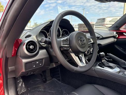 New 2026 MAZDA MX-5 Miata RF Grand Touring image 17