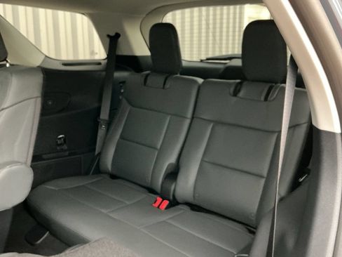 New 2026 Ford Explorer Active w/ Active Comfort Package AWD/4WD image 13