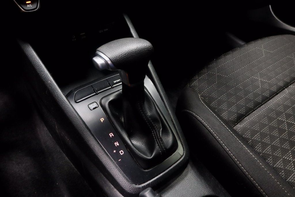 Used 2019 Kia Rio S FWD image 30