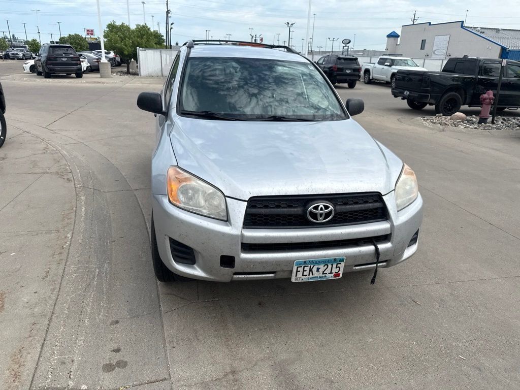 Used 2012 Toyota RAV4 4WD w/ Value Pkg image 2