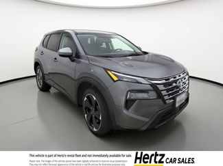 Used 2025 Nissan Rogue SV video 1