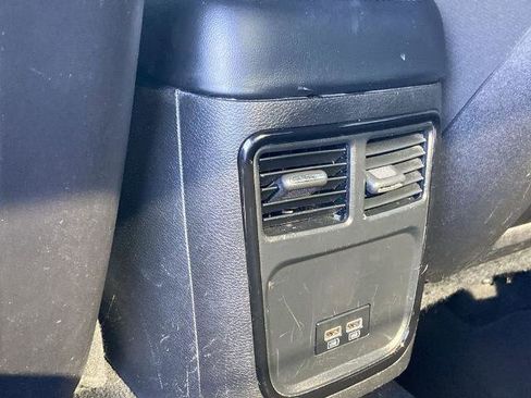 Used 2022 Dodge Charger R/T w/ Blacktop Package image 17