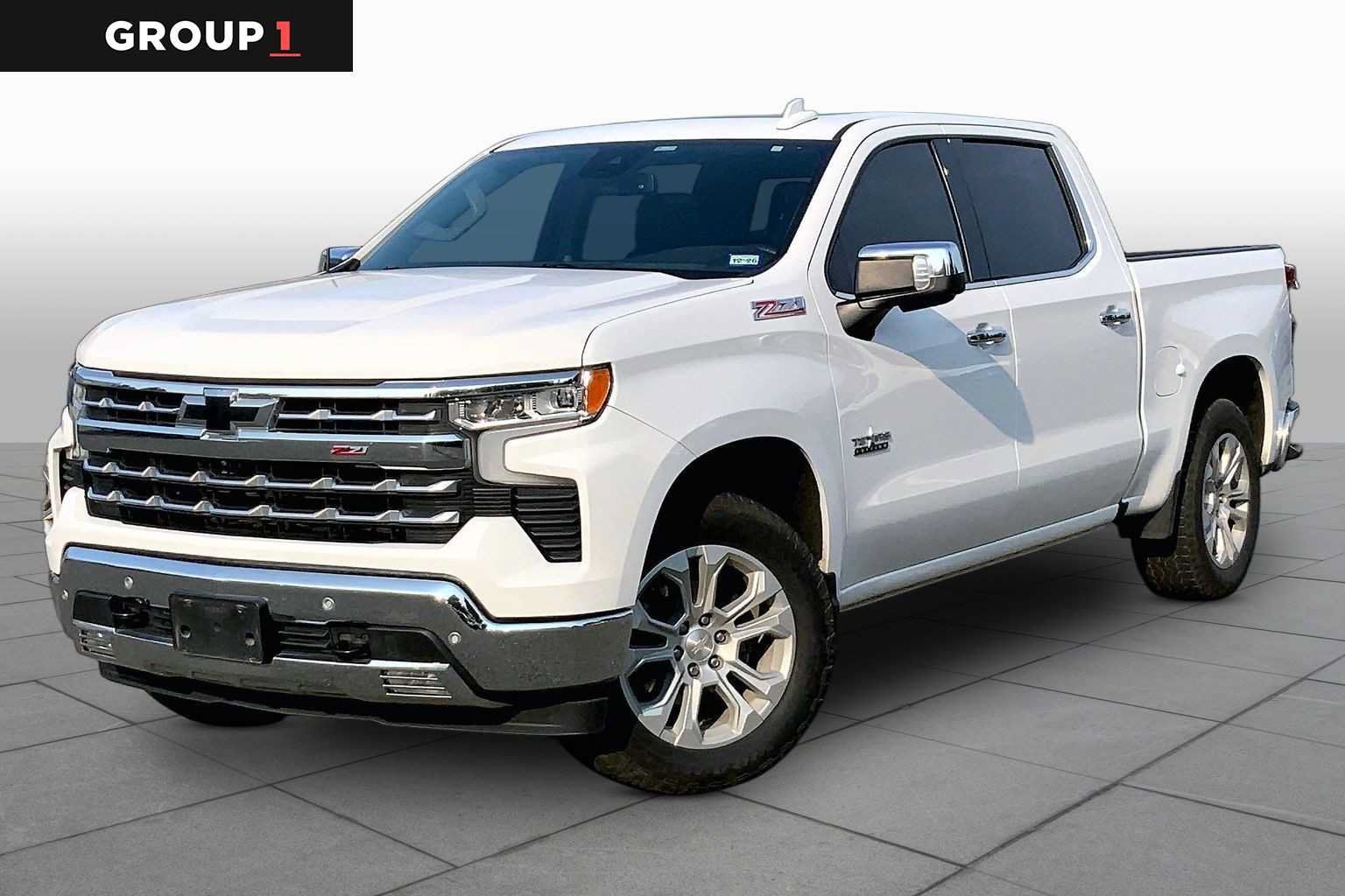 Used 2022 Chevrolet Silverado 1500 LTZ AWD/4WD image 1