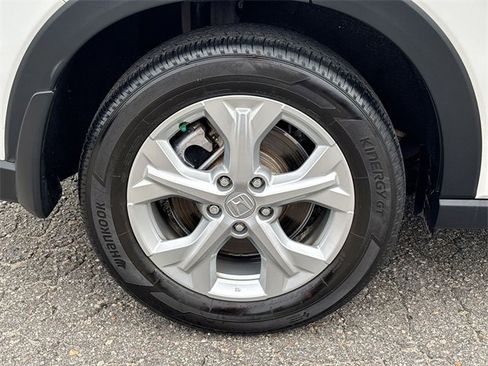 Used 2023 Honda HR-V LX image 11