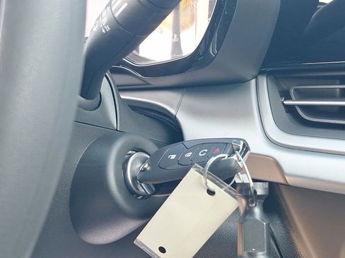 New 2026 Chevrolet Trax LS w/ LS Convenience Package image 17